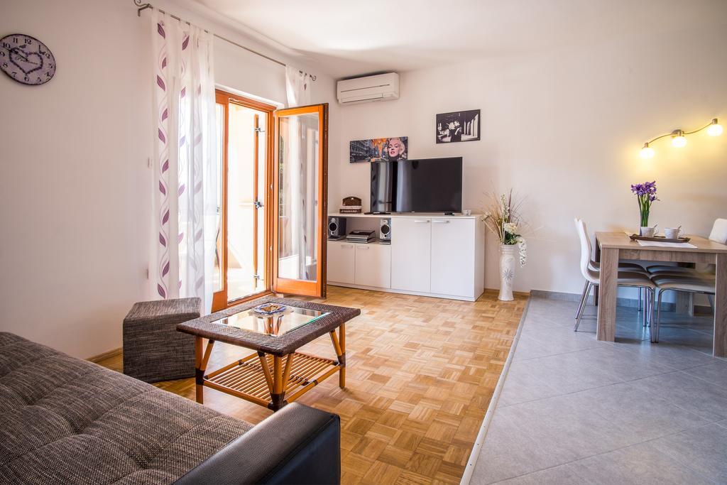 Apartments Iva كرك المظهر الخارجي الصورة